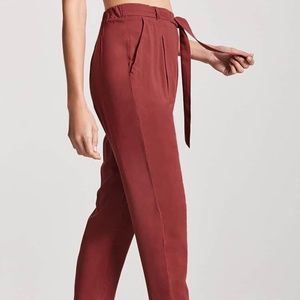 Forever 21 belted high rise ankle pants NWT